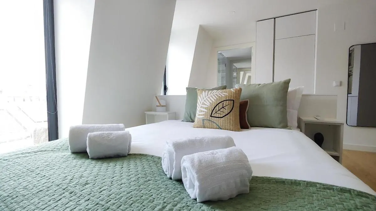 Amazing Stylish Studio Apt W Ac Balcony Elevator Lisbon 0*,  Portugal