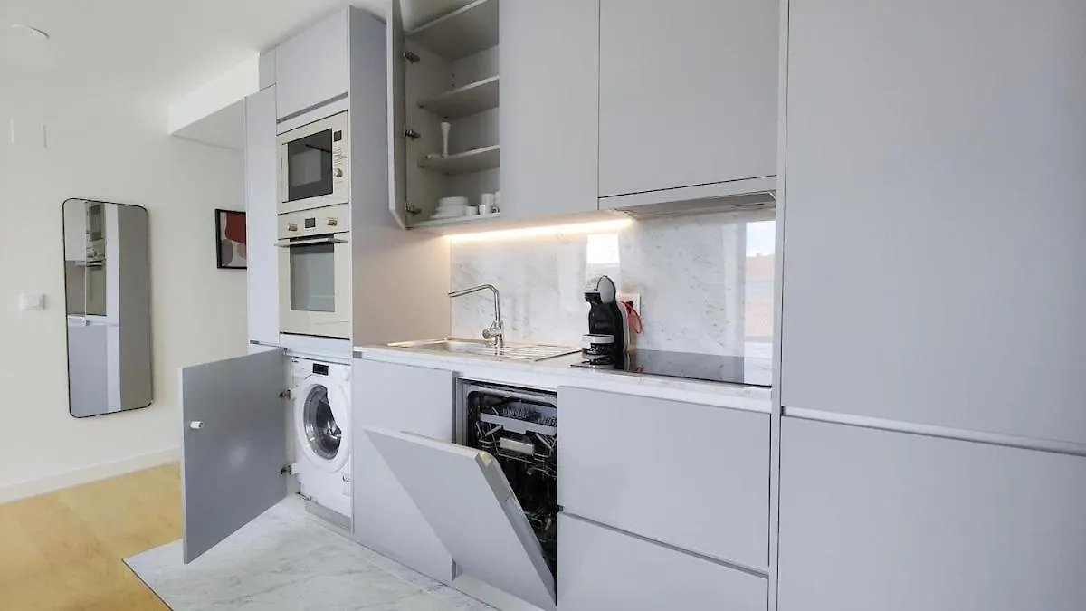 Amazing Stylish Studio Apt W Ac Balcony Elevator Lisbon 0*,  Portugal